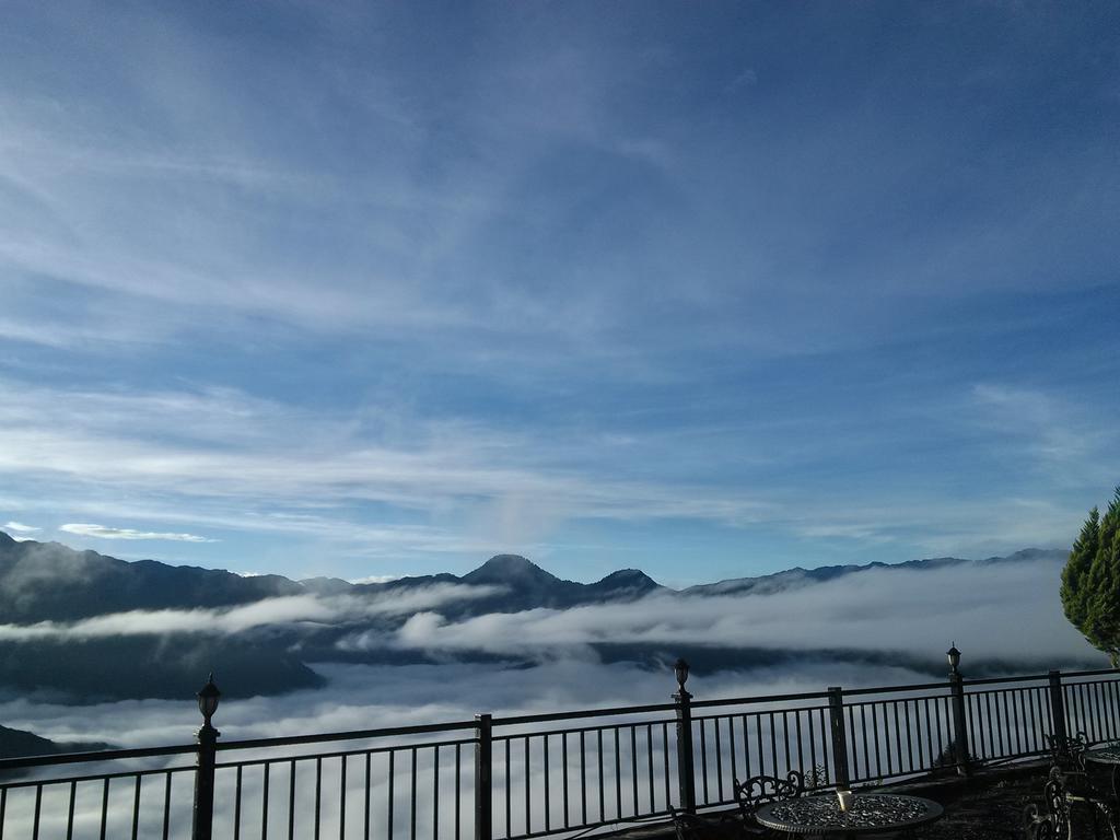 清境宿霧山宛 Ренай Экстерьер фото